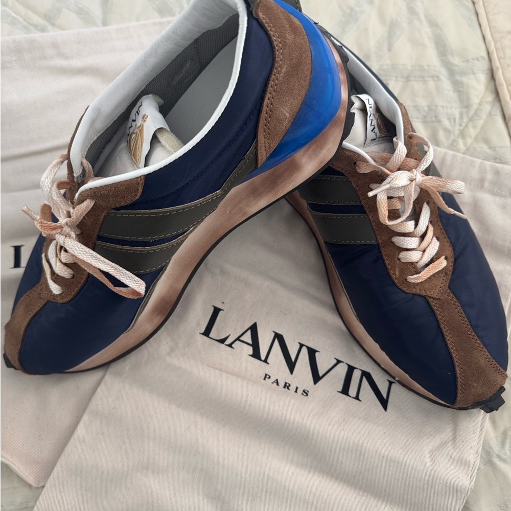 Brand new in box, Lavin running shoes